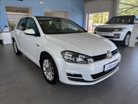 Volkswagen Golf 1,2   TSI 81KW,LOUNGE,SERVISKA