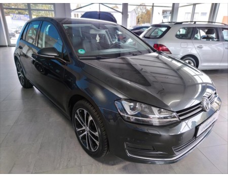 Volkswagen Golf 1,6 TDI DSG 2.MAJITEL,SERVISKA