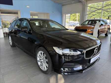 Volvo V90 2,0   140kW,D4,AWD,SERVISKA,