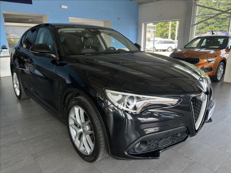 Alfa Romeo Stelvio 2,1   JTD 132kW,AUTOMAT,SERVISKA